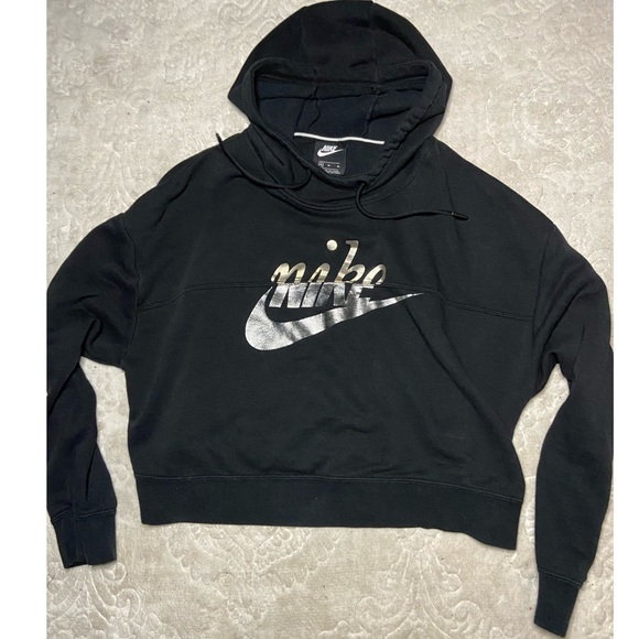 Tops - Black Nike Crop Hoodie